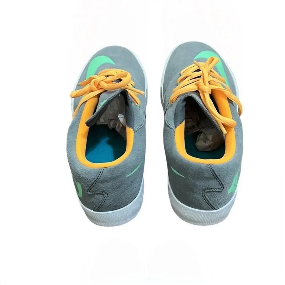 Nike KD Sneaker Shoes Size 7Y